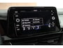 Volkswagen T-Roc 1.5 TSI 150pk DSG R-Line Business Black Style Panoramadak Trekhaak Camera Navigatie Beats Stoelverwarming Keyless