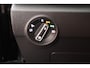Volkswagen T-Roc 1.5 TSI 150pk DSG R-Line Business Black Style Panoramadak Trekhaak Camera Navigatie Beats Stoelverwarming Keyless