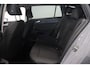 Volkswagen Golf Variant 1.5 eTSI Life Business DSG | Trekhaak | ACC | LED | Carplay
