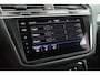 Volkswagen Tiguan 1.4 TSI 245pk eHybrid R-Line Business Trekhaak Stoelverwarming Virtual Cockpit Navigatie