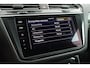 Volkswagen Tiguan 1.4 TSI 245pk eHybrid R-Line Business Trekhaak Stoelverwarming Virtual Cockpit Navigatie