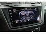 Volkswagen Tiguan 1.4 TSI 245pk eHybrid R-Line Business Trekhaak Stoelverwarming Virtual Cockpit Navigatie