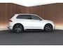 Volkswagen Tiguan 1.4 TSI 245pk eHybrid R-Line Business Trekhaak Stoelverwarming Virtual Cockpit Navigatie