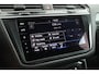 Volkswagen Tiguan 1.4 TSI 245pk eHybrid R-Line Business Trekhaak Stoelverwarming Virtual Cockpit Navigatie