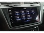 Volkswagen Tiguan 1.4 TSI 245pk eHybrid R-Line Business Trekhaak Stoelverwarming Virtual Cockpit Navigatie