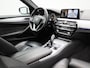 BMW 5-Serie 520i High Executive | LEDER | STOELVERWARMING | ACHTERUITRIJCAMERA | LED VERLICHTING | ELEKTRISCH VERSTELBARE VOORSTOELEN | CRUISE CONTROL | BLUETOOTH | NAVIGATIE |