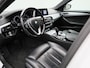 BMW 5-Serie 520i High Executive | LEDER | STOELVERWARMING | ACHTERUITRIJCAMERA | LED VERLICHTING | ELEKTRISCH VERSTELBARE VOORSTOELEN | CRUISE CONTROL | BLUETOOTH | NAVIGATIE |