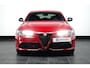 Alfa Romeo Giulia Veloce 280PK | Stoelverwarming | Adap. Cruise | 19 inch | Trekhaak