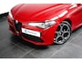 Alfa Romeo Giulia Veloce 280PK | Stoelverwarming | Adap. Cruise | 19 inch | Trekhaak