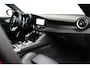 Alfa Romeo Giulia Veloce 280PK | Stoelverwarming | Adap. Cruise | 19 inch | Trekhaak