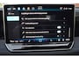 Volkswagen Tiguan 1.5 eHybrid PHEV 200KW R-Line PANORAMADAK / BTW / VERLENGDE GARANTIE / TREKHAAK / 360CAMERA / SFEERVERLICHTING