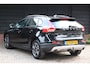 Volvo V40 Cross Country 1.5 T3 Edition+ Camera/Leer/Adaptive/Blis/Parkeersensor v,a