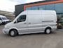 Mercedes-Benz Sprinter 319 3.0 CDI 366 L2H2 Automaat Dub Schuifdeuren Elec Airco Cruise Trekhaak & Opstap 2800 kg 3 Zits. 6 Cilinders. Euro 5 Marge geen BTW Export