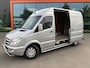 Mercedes-Benz Sprinter 319 3.0 CDI 366 L2H2 Automaat Dub Schuifdeuren Elec Airco Cruise Trekhaak & Opstap 2800 kg 3 Zits. 6 Cilinders. Euro 5 Marge geen BTW Export