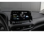 Hyundai Kona 1.6 GDI HEV Premium | AUTOMAAT | Stoelverwarming | Stoelventilatie | Trekhaak | Leer |