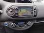 Toyota Yaris 1.5 Hybrid Dynamic I Dealer onderhouden I Navigatie I NL-auto
