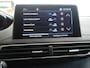 Peugeot 3008 1.2 PureTech GT Line | Panoramadak | Navigatie | Achteruitrij Camera | Apple Carplay | Climate/Cruise Control | Led Koplampen | 19inch Lichtmetalen Velgen