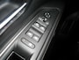 Peugeot 3008 1.2 PureTech GT Line | Panoramadak | Navigatie | Achteruitrij Camera | Apple Carplay | Climate/Cruise Control | Led Koplampen | 19inch Lichtmetalen Velgen