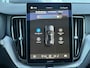 Volvo XC60 2.0 T8 Plug-in hybrid FACELIFT AWD Plus Black Edition 455pk Panoramadak / Trekhaak / 21inc