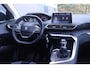 Peugeot 5008 1.2 PureTech Allure | 7 Persoons | Elektrisch glazen panorama-dak | Trekhaak | Pack Safety | Focal Audio