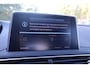 Peugeot 5008 1.2 PureTech Allure | 7 Persoons | Elektrisch glazen panorama-dak | Trekhaak | Pack Safety | Focal Audio