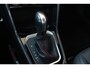 Volkswagen T-Roc 1.5 TSI Sport Business R | Full Option! | Trekhaak | Panorama Dak | Stoel + Stuurverwarming | Climate Control | Camera|  Navigatie |