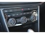 Volkswagen T-Roc 1.5 TSI Sport Business R | Full Option! | Trekhaak | Panorama Dak | Stoel + Stuurverwarming | Climate Control | Camera|  Navigatie |