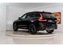 Volvo XC60 2.0 T6 Plug-in hybrid AWD Ultra Black Edition | NL AUTO GLOEDNIEUW | 5 Jaar Garantie | FOUR-C | Bowers&Wilkins | Pano | Massage | VOL!