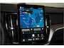 Volvo XC60 2.0 T6 Plug-in hybrid AWD Ultra Black Edition | NL AUTO GLOEDNIEUW | 5 Jaar Garantie | FOUR-C | Bowers&Wilkins | Pano | Massage | VOL!
