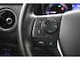 Toyota Auris Touring Sports 1.8 Hybrid Executive | Stoelverwarming | Trekhaak | Keyless | Cruisecontrol |