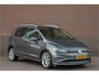 Volkswagen Golf Sportsvan 1.5 TSI DSG Highline, Origineel NL, Stoelverwarming, Camera, Trekhaak, Carplay, DAB+, Keyless.