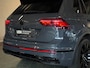 Volkswagen Tiguan 1.5 TSI R-Line Business Black Style Pano IQ LED ACC Camera 20''