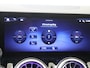 Mercedes-Benz B-klasse 180 AMG Line Panoramadak / Keyless / Nightpakket / Parkeercamera / Sfeerverlichting /
