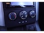 Chevrolet Captiva 2.4i Shadow 2WD /D-Riem Verv. 193.000KM! /Trekhaak! /Media Scherm /Airco /Elek. pakket /16"LMV /Isofix /Armsteun /Dakrails.
