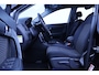Chevrolet Captiva 2.4i Shadow 2WD /D-Riem Verv. 193.000KM! /Trekhaak! /Media Scherm /Airco /Elek. pakket /16"LMV /Isofix /Armsteun /Dakrails.