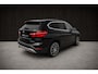 BMW X1 sDrive18i Executive Edition | Stoelverwarming | Head-Up Display | Cruise Control | Parkeersensoren | Navigatie | Keyless | LED | HIFI | Elektrische Achterklep | NAP | Automaat | Dealer Onderhouden