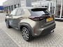 Toyota Yaris Cross 1.5 Hybrid DYNAMIC PARK-SENSOREN AD-CRUISE 17"LM-VELGEN CAMERA APPLE/ANDROID DAB+