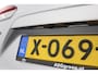 Toyota Corolla Cross 2.0 High Power Hybrid First Edition | Apple Carplay/Android Auto | Trekhaak | Parkeersensoren | Stoelverwarming |