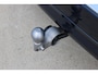 Volvo XC90 T8 Automaat Plug-in hybrid AWD Ultra Bright | Panoramadak | Luchtvering | Semi elektrische trekhaak | Verwarmbare voorstoelen | Verwarmbare voorstoelen met massage en ventilatie | Verwarmbare achterbank en stuurwiel | Premium audio by Harman Kardon | Rondom zichtcamera | 21 inch Lichtmetalen velgen