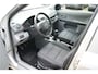 Mazda 2 1.4i Exclusive, Airco, Nieuwe Riem!!!, Nieuwe Koppeling!!!, Nieuwe APK!!!