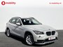 BMW X1 sDrive20i Executive Automaat 'mineral-weiss' Trekhaak 1800kg | Xenon | Navigatie | Cruise Control | NL Auto!