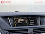 BMW X1 sDrive20i Executive Automaat 'mineral-weiss' Trekhaak 1800kg | Xenon | Navigatie | Cruise Control | NL Auto!