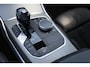 BMW 3-Serie Touring 330e xDrive High Executive - trekhaak - H&K - 360 camera - SOH 89%
