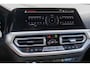 BMW 3-Serie Touring 330e xDrive High Executive - trekhaak - H&K - 360 camera - SOH 89%
