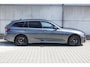 BMW 3-Serie Touring 330e xDrive High Executive - trekhaak - H&K - 360 camera - SOH 89%