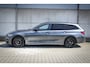 BMW 3-Serie Touring 330e xDrive High Executive - trekhaak - H&K - 360 camera - SOH 89%