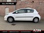 Toyota Yaris 1.3 VVT-i Now