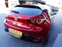 Mazda 3 2.0 e-SkyActiv-G M Hybrid Luxury Automaat (Navi/Carplay,Camera360,Adapt.Cruise,Stoel+Stuurverwarming,BOSE,LEER,HUD,PDC)