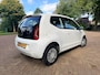 Volkswagen Up! 1.0 high up! | Airco | Cruise | PDC | 2e eigenaar