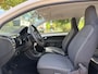 Volkswagen Up! 1.0 high up! | Airco | Cruise | PDC | 2e eigenaar